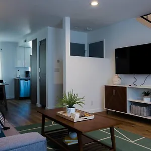 Stylish 2 Bed 1 And Half Bath Near Sofi Stadium, Lax, Forum Apartment