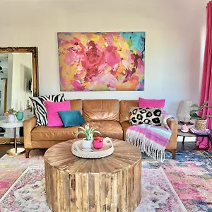 Spotless Modern Close To Lax & Sofi Stadium Holiday home