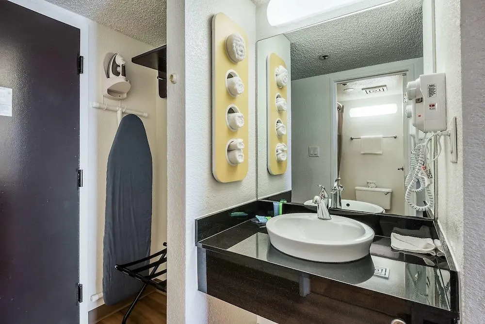 Motel 6-Los Angeles, Ca - Los Angeles - Lax Inglewood